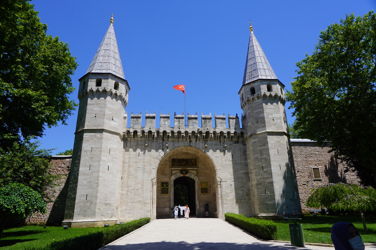 Topkapi Palace, Topkapi Middle Entrance