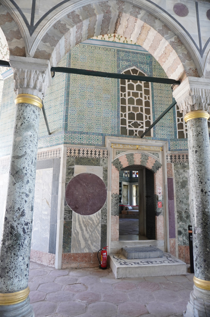 Topkapi Palace, Kiosk interior