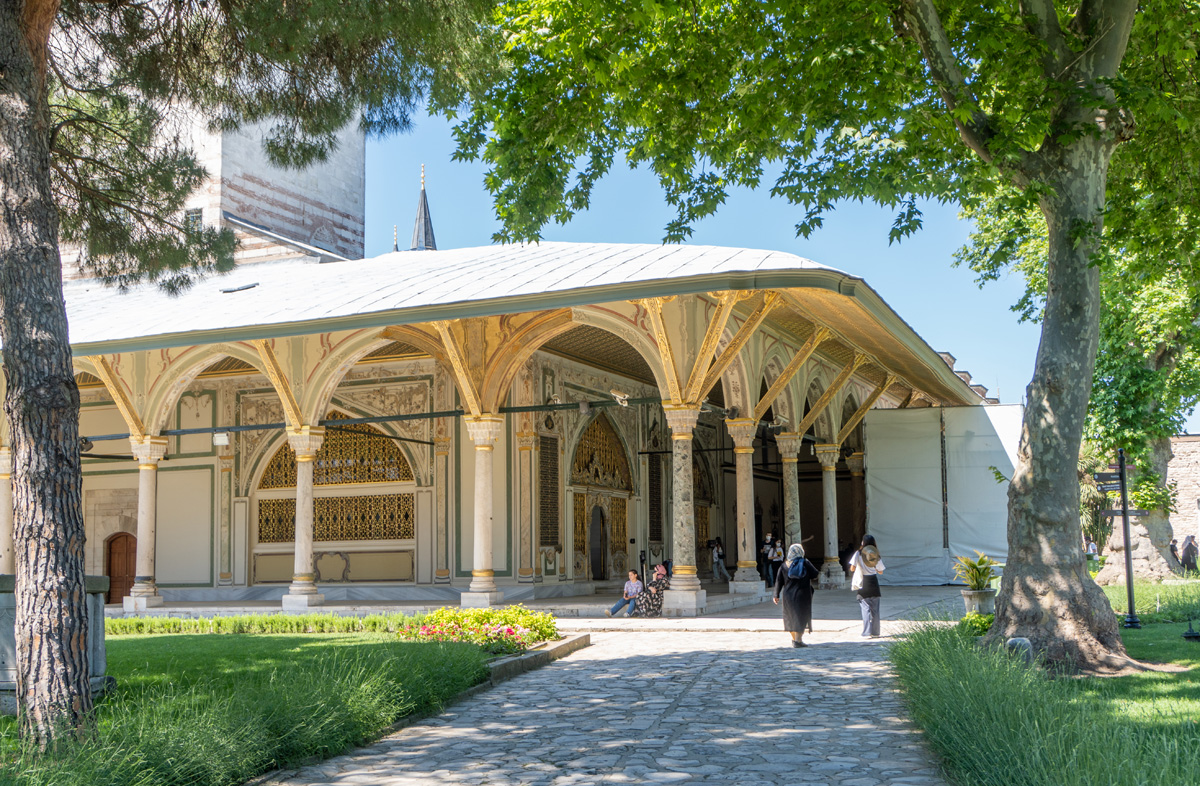 Topkapi Palace, Outer Treasury