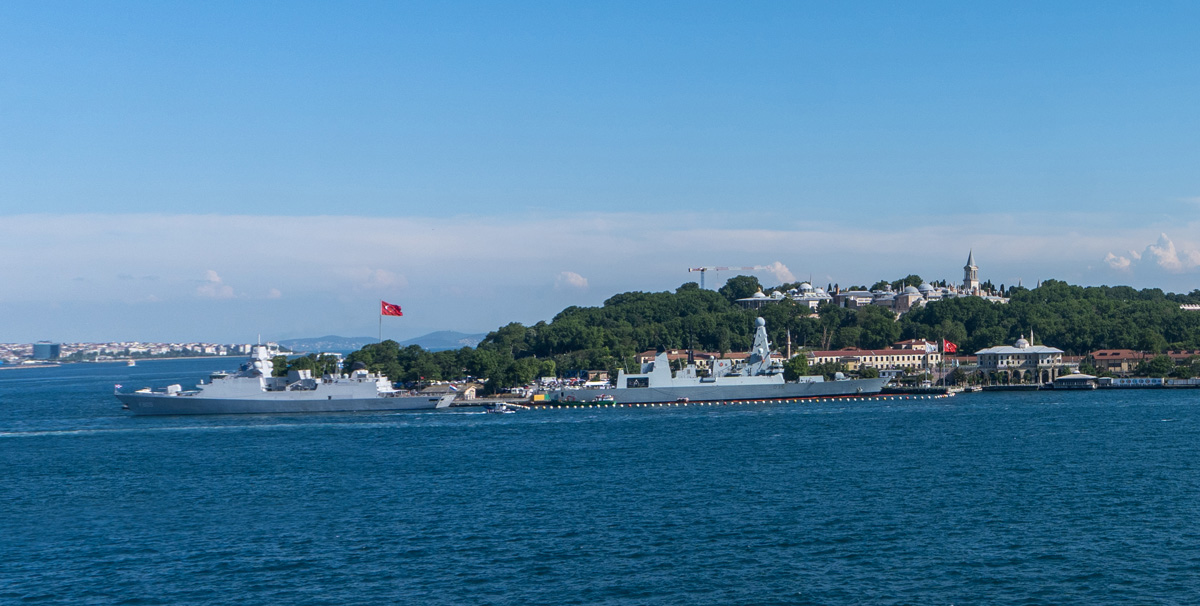 Around Istanbul, Visiting Nato warships at Topkapi Dutch Frigate and Royal Navy destroyer