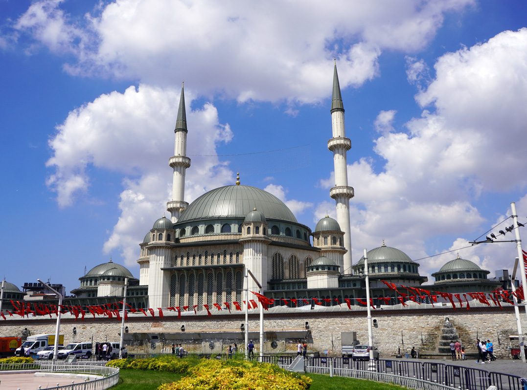 Taksim Square, New Taksim Mosque