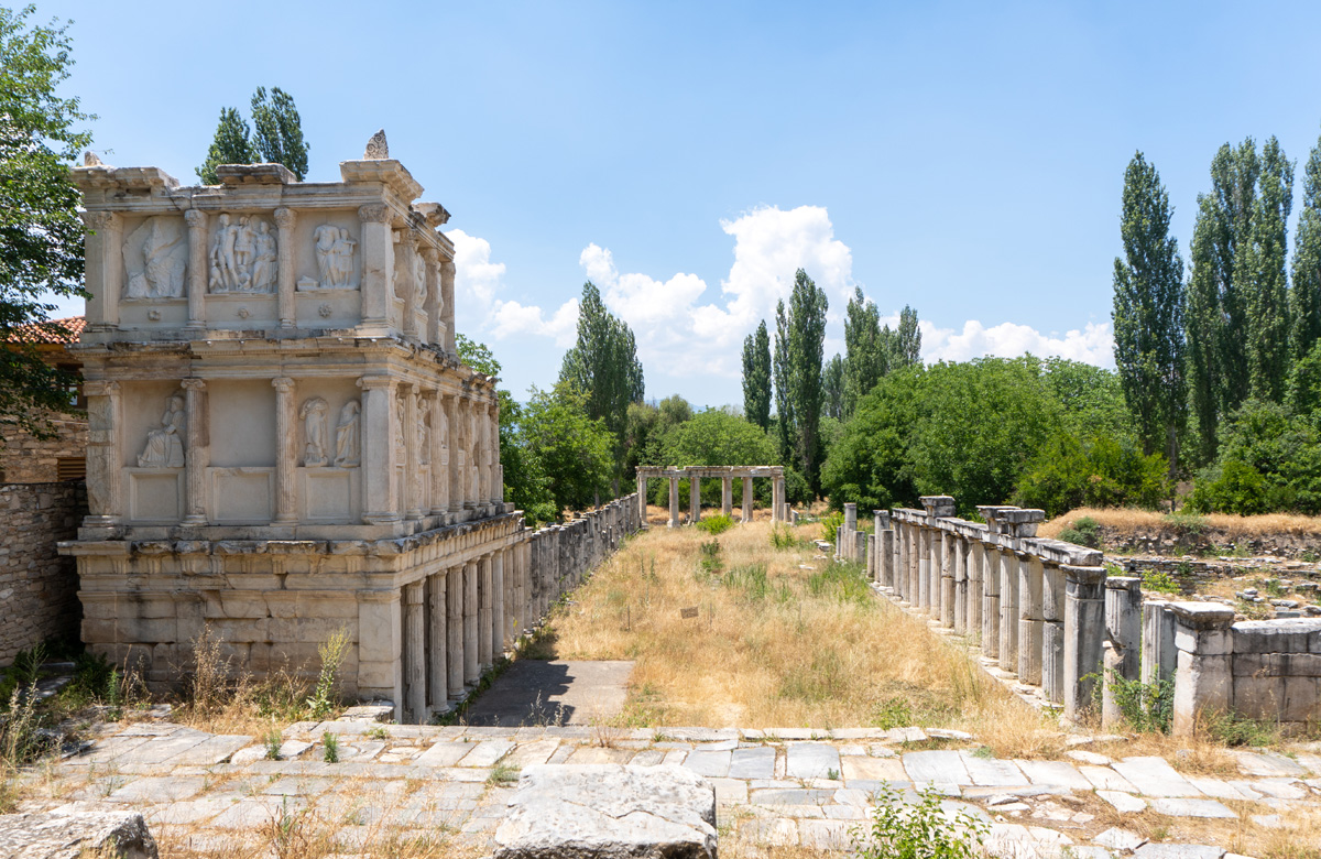 Aphrodisias, Sebasteion: Memorial Temple to Early Emperors