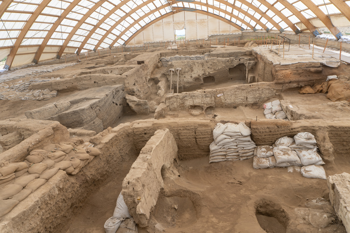 Çatalhöyük, Main excavation