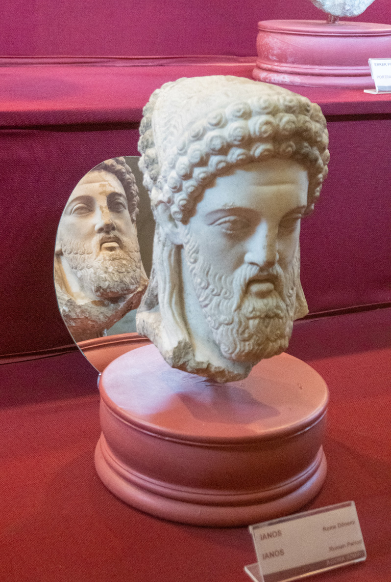Izmir History and Arts Museum, Two headed Janus, Roman era With a mirror to show the reverse