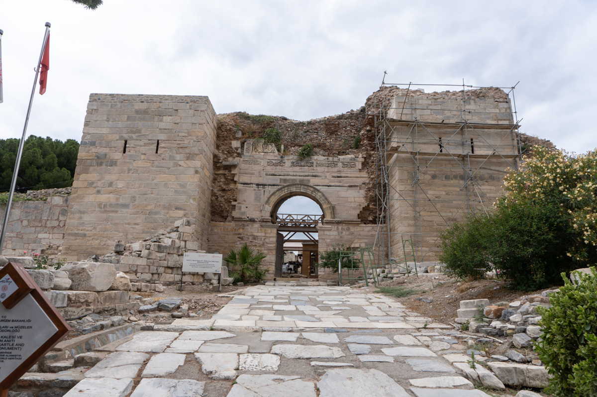 Ephesus/Seljuk: Ayasuluk Fortied City, So-called "Persecution" Gate
