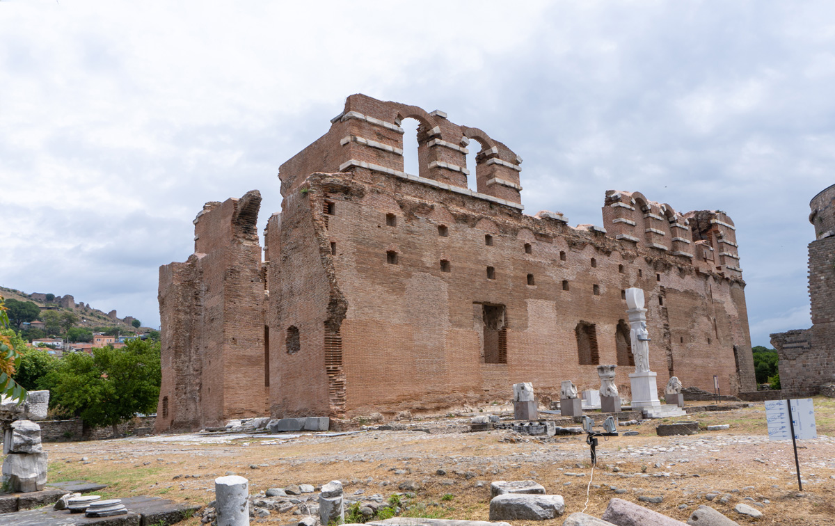 Bergama, Red Basilica, aka Red Hall Once part of a giant temple complex
