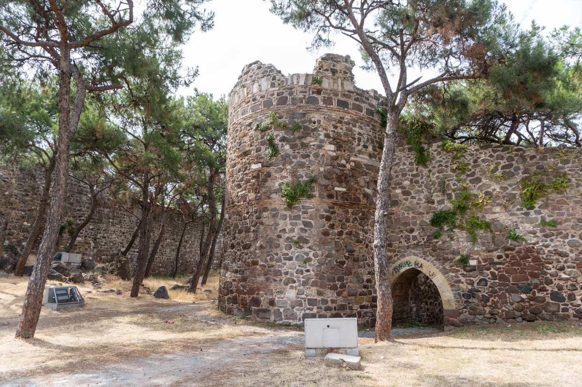 Izmir Kadifekale - Citadel, Citadel Interior
