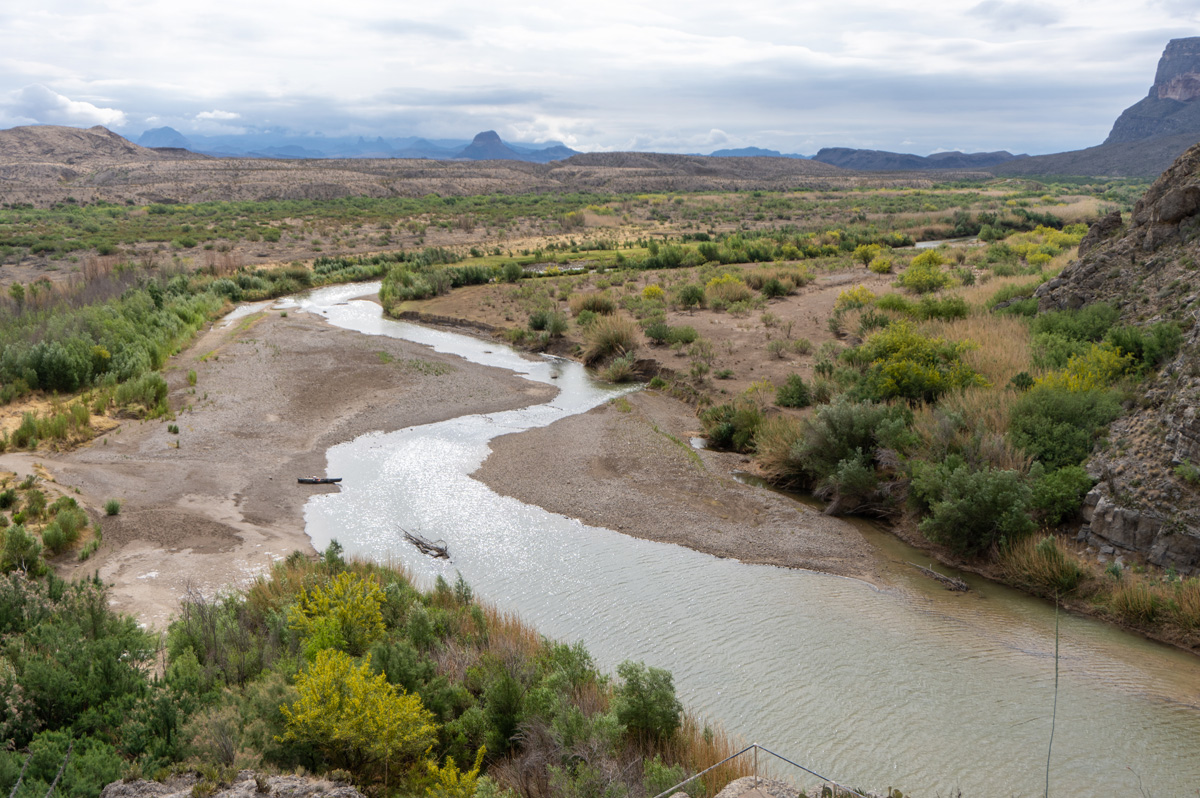 Big Bend National Park, View down to sluggish, wadeable Rio Grande