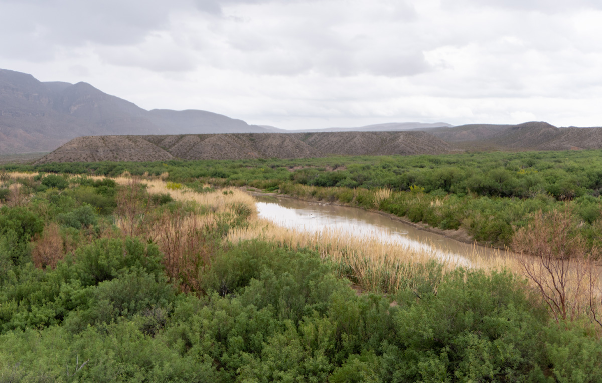 Big Bend National Park, Sluggish brown Rio Grande, near Boquillas Canyon
