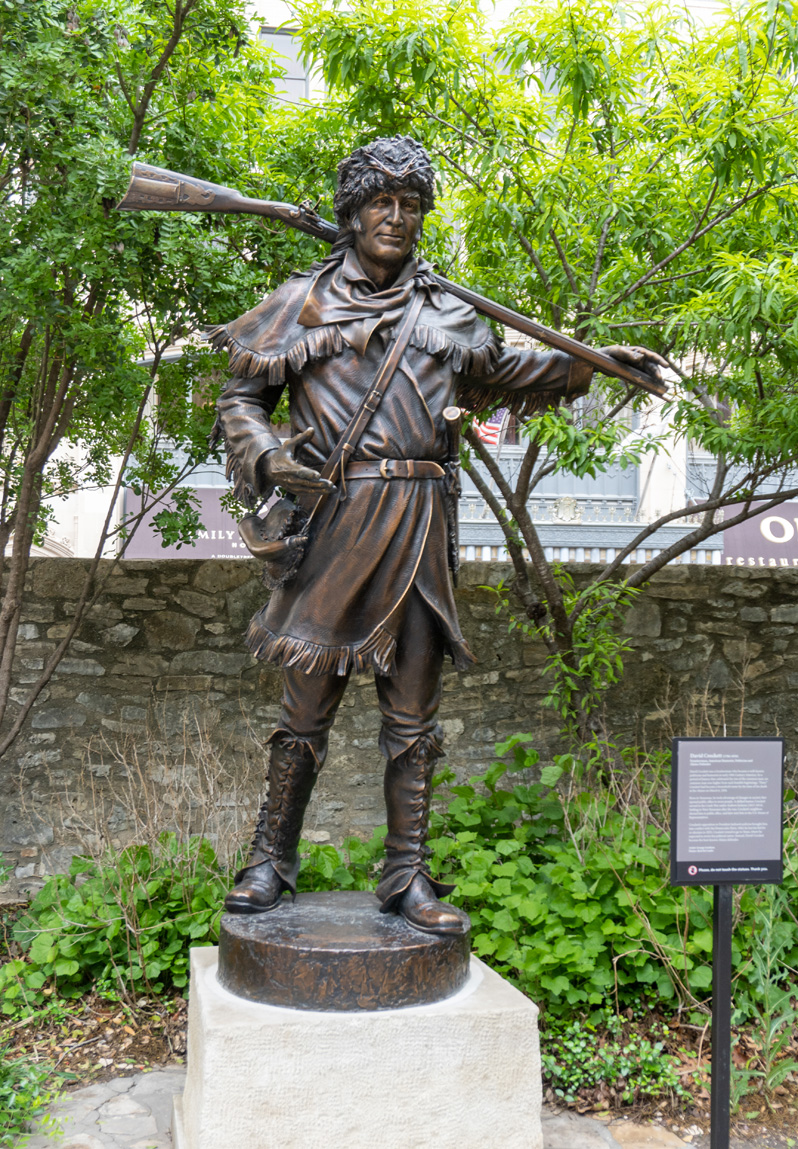 The Alamo, David Crockett