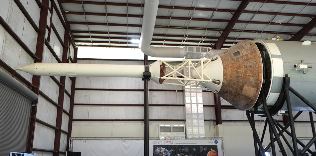 Houston Space Center: Saturn V Temple