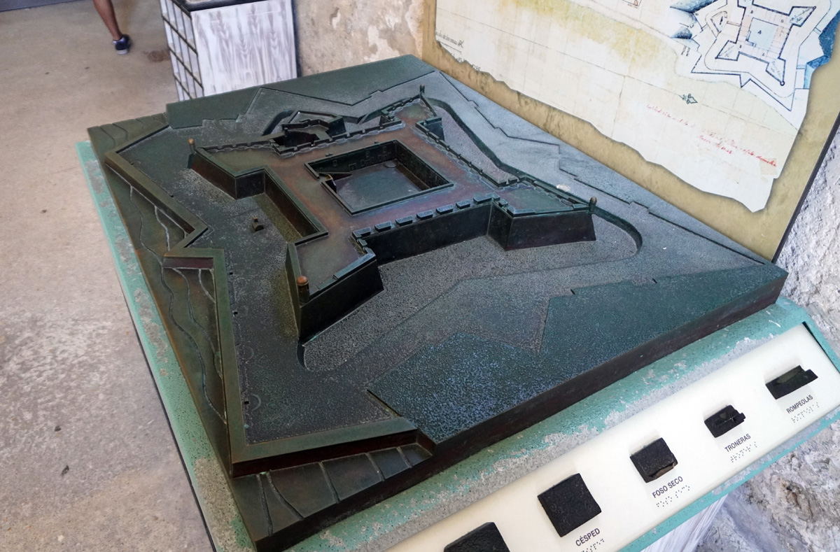 Castillo de San Marcos, Fortress plan