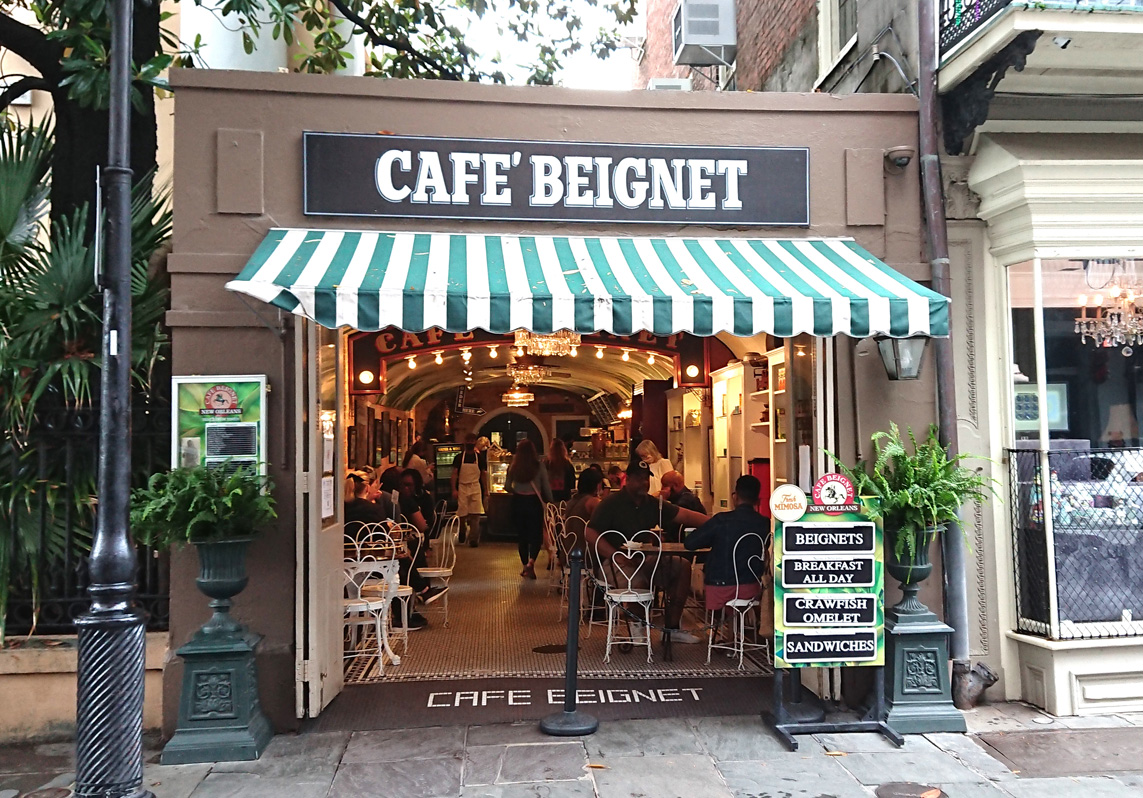 Beignets, Cafe Beignet HQ