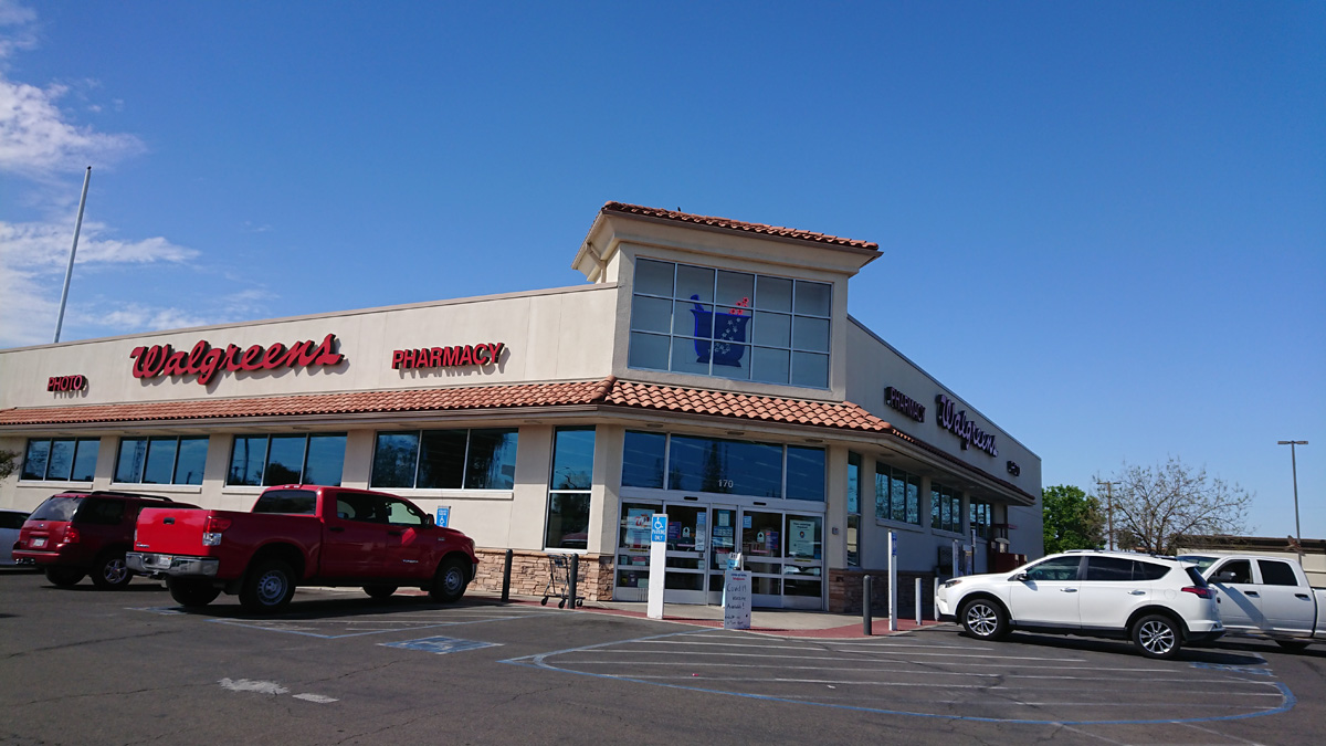 Visalia area, Dinuba Walgreens: For my first Pfizer shot