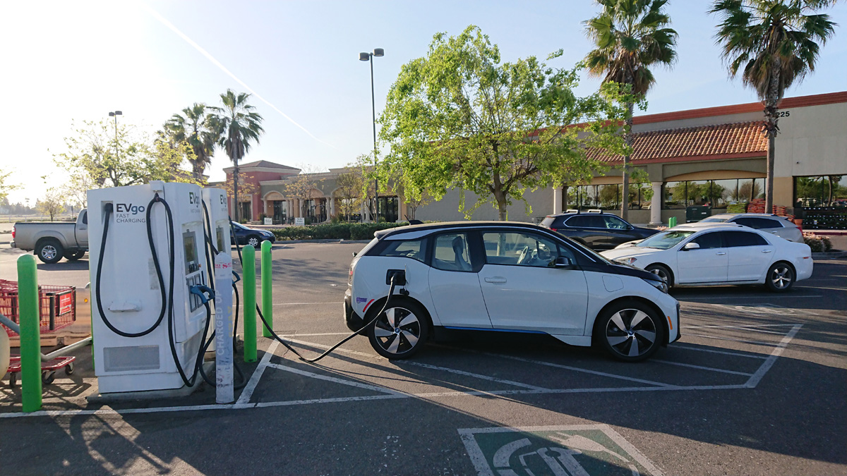 Visalia area, An EVgo stop in Visalia