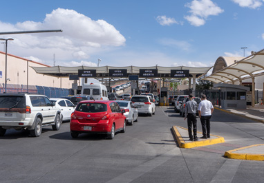 Border Crossing - outbound, El Paso, Texas May 2021