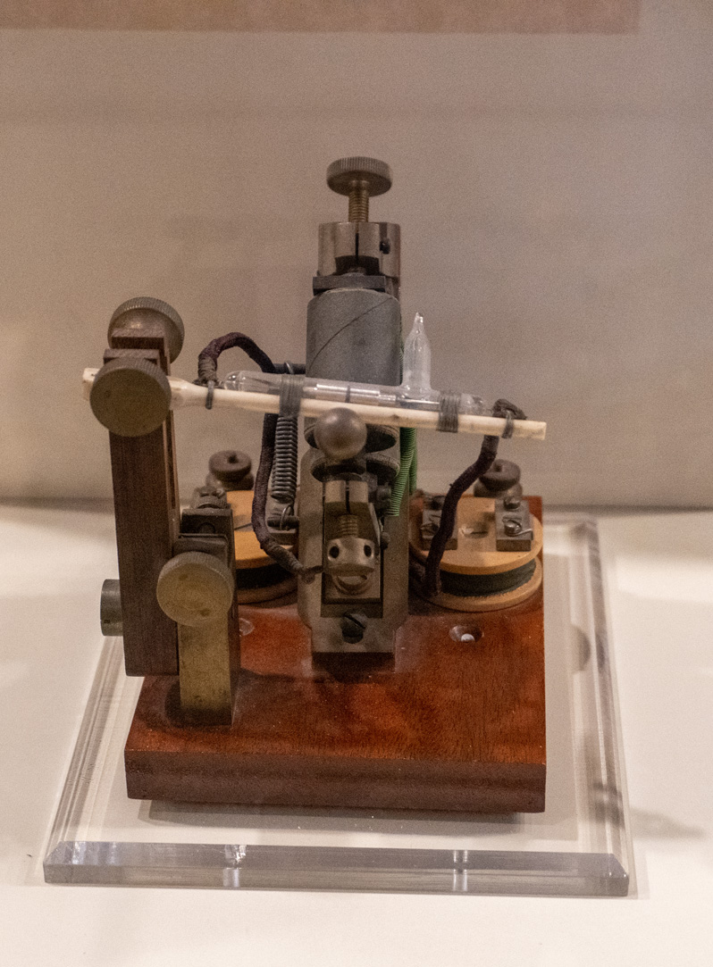 Signal Hill, Modern replica of Marconi Equipment