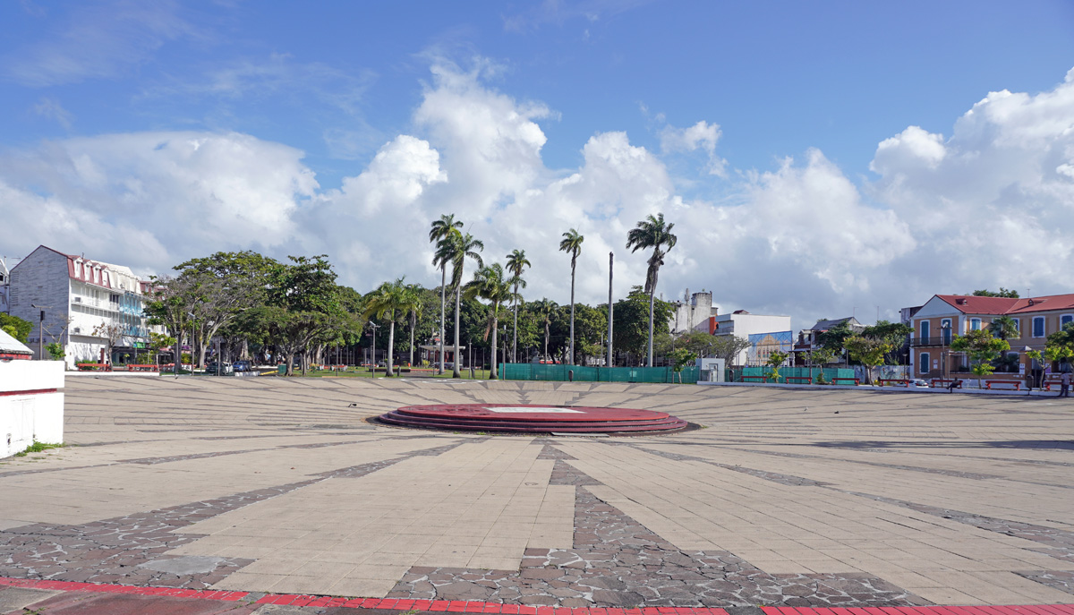 Pointe-à-Pitre, Pointe-à-Pitre: Place de la Victoire