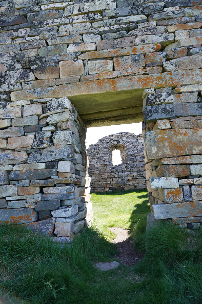 Hvalsey Church, Hvalsey Church view to interior Through very strongly built doorway