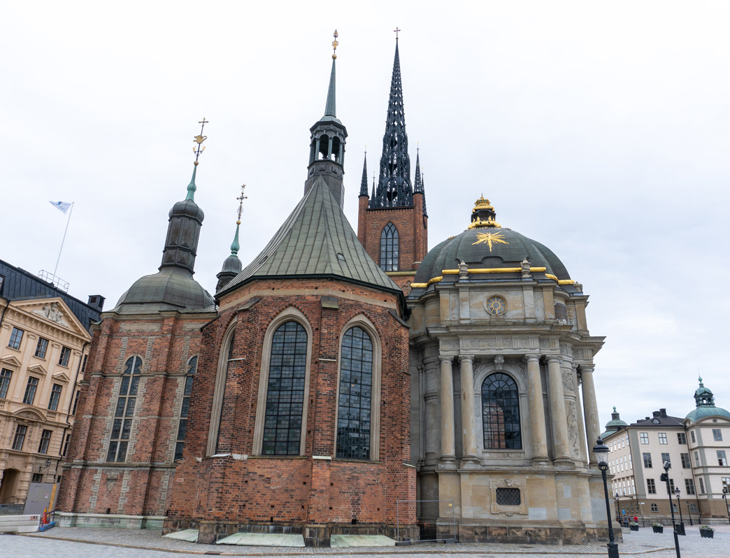 Stockholm: Riddarsholm Church, Riddarholmen Church.  East End: Chancel & Chapels