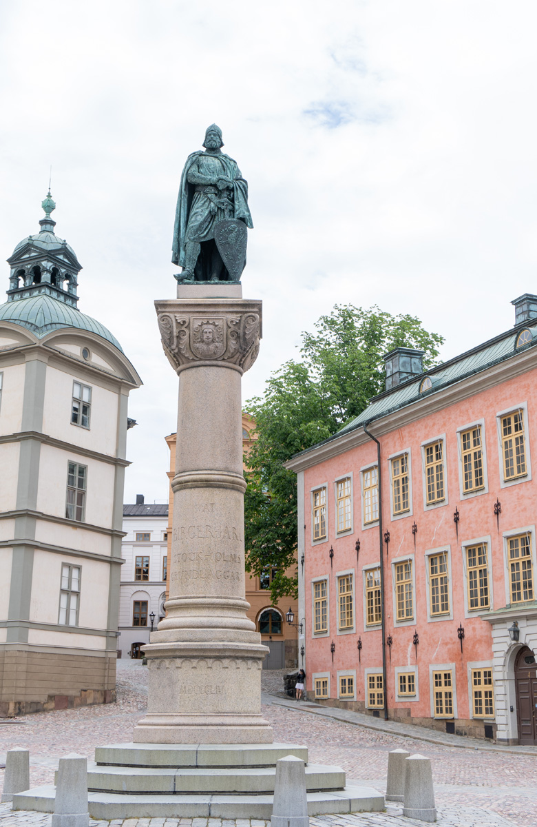 Stockholm: Riddarsholm Church, Column & Statue of Birger Jarl 12th c King, founder of Stockholm.