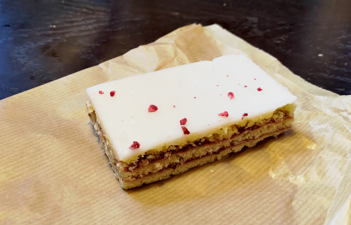 Food: Danish Pastries, Copenhagen: A fine thick Hindbærsnitter