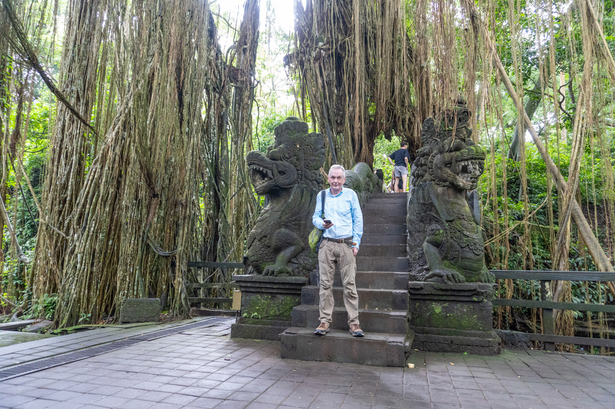Ubud: Sacred Monkey Forest, Graham at ornate bridge