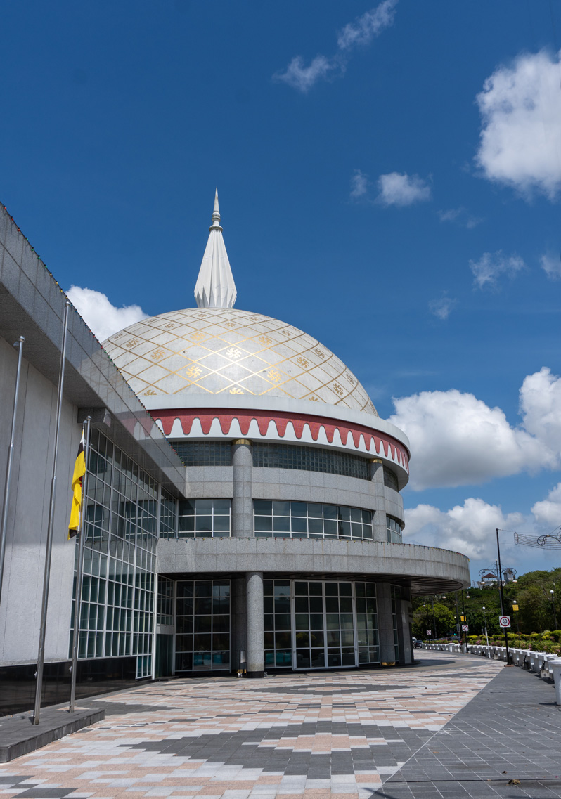Around Bandar Seri Begawan, Royal Regalia Museum