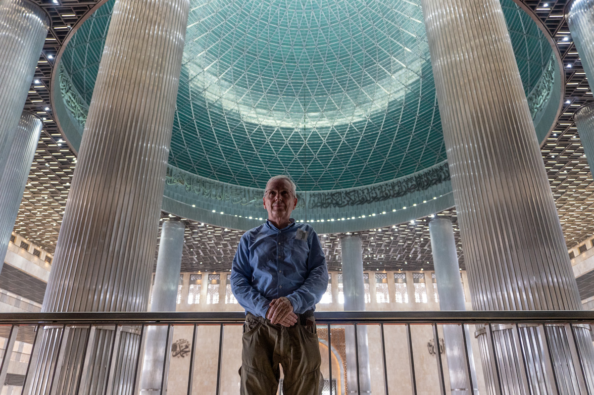 Istiqlal Mosque, Graham at Istiqlal Mosque