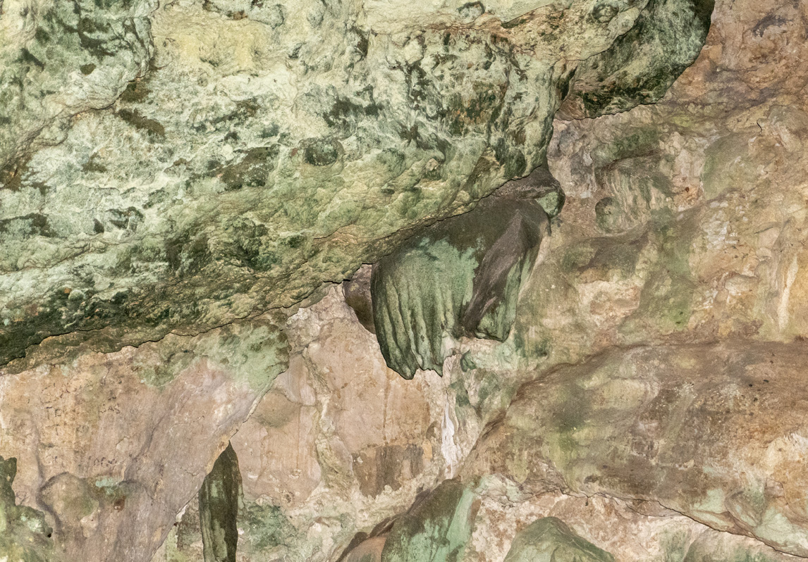 Liang Bua "Hobbit Cave"</b>, Distrressingly Cthulhoid stalactite
