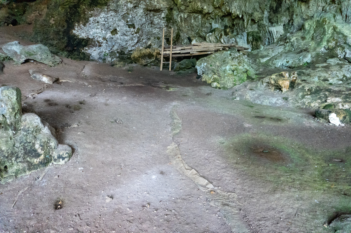 Liang Bua "Hobbit Cave"</b>, Traces of excavator workings Some areas have been covered in plastic and reburied