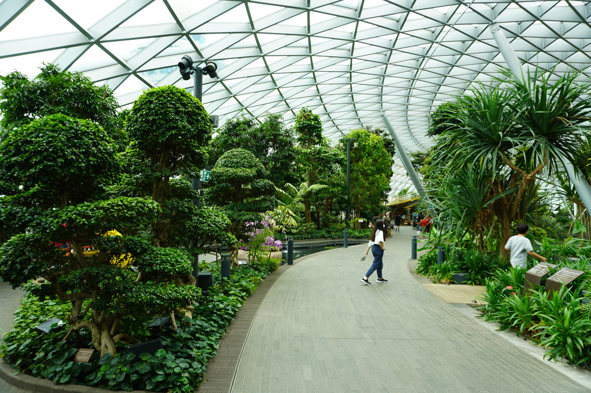 Singapore Airport: The Jewel