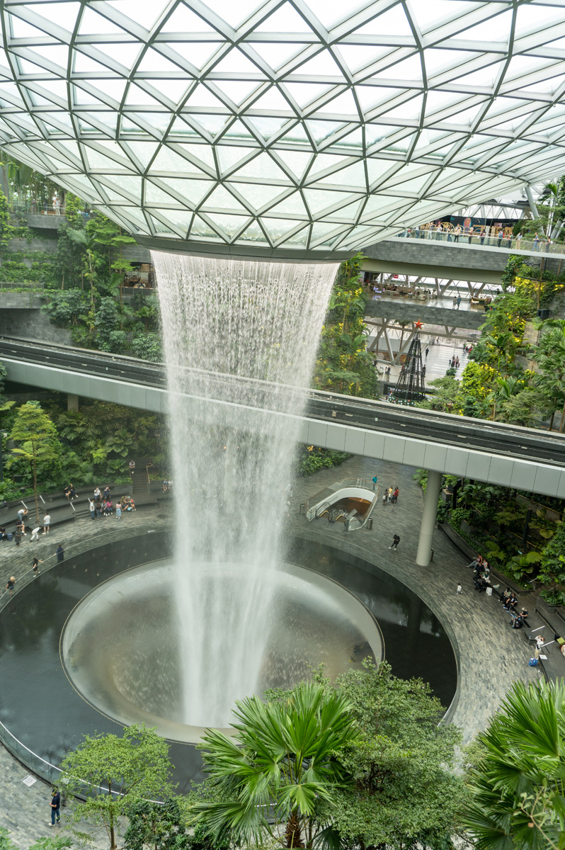 Singapore Airport: The Jewel