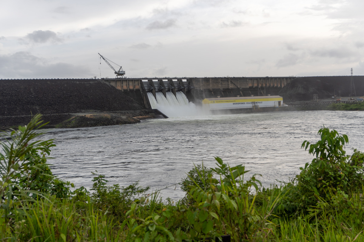 Afobaka Dam and Lake Brokopondo, Afobaka dam On the Suriname river, below Lake Brokopondo