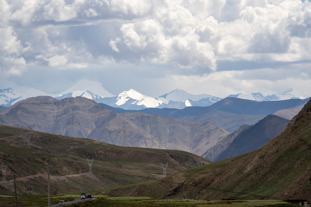 Shigatse to Shegar, Himalayas view, 10 mile NE of Shegar