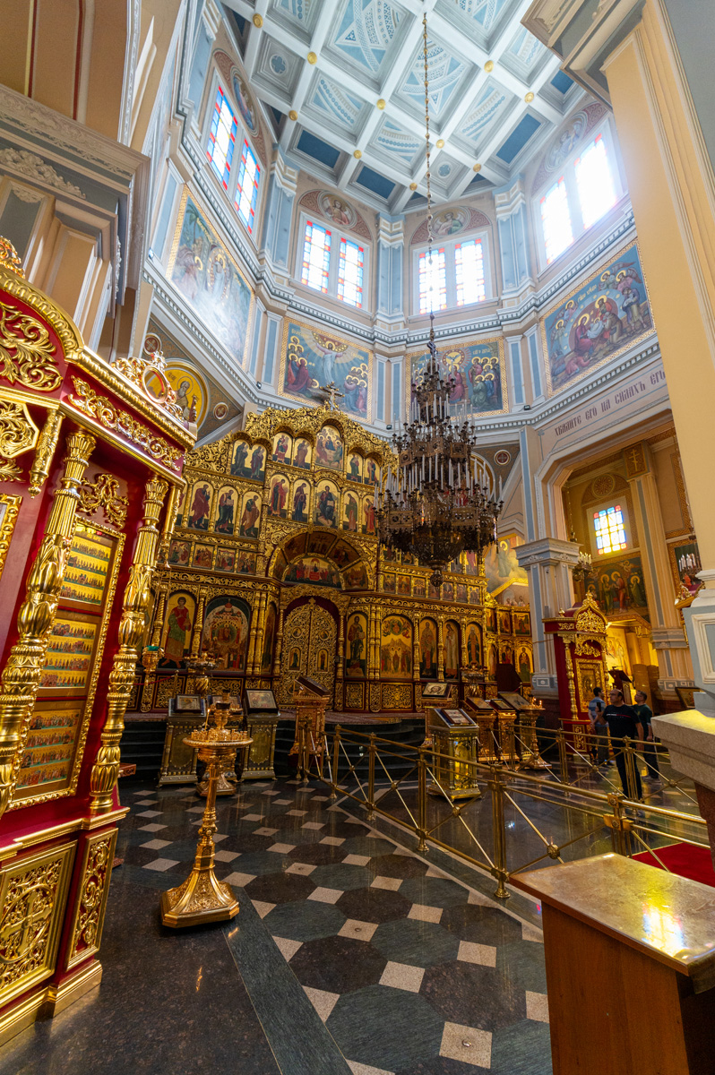 Almaty, Ascension Cathedral interior