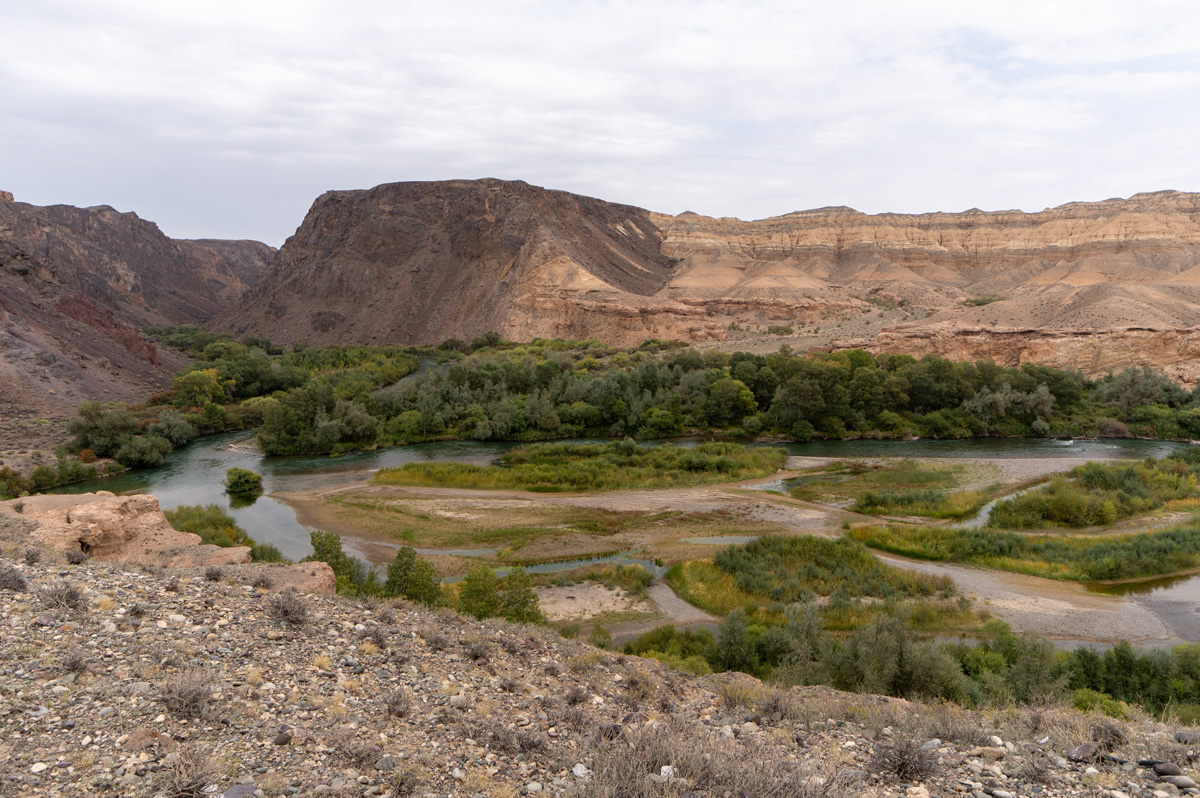 Charyn Canyon Tour, Nearby scenic spot, close to Lunar Canyon