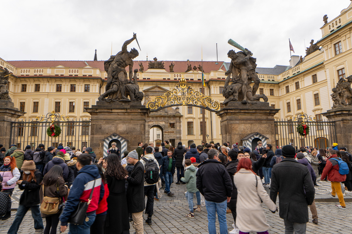 Prague Castle, Prage Castle, main gate. With wrestling Titans