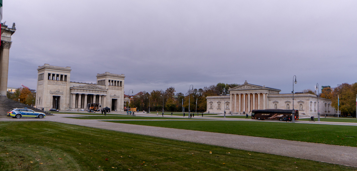 Munich, Konigplatz complex