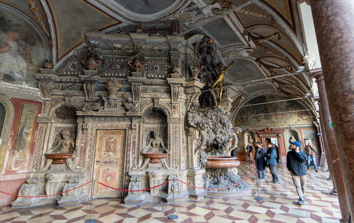Munich Residenz: Palace of the Dukes and Kings of Bavaria