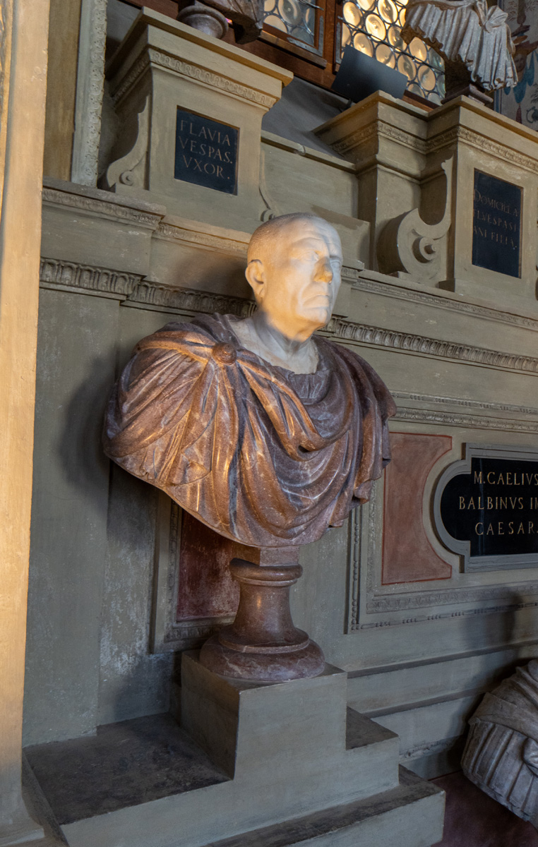 Munich Residenz: Palace of the Dukes and Kings of Bavaria, One of many Roman Imperial busts Some classicial, some renaissance.