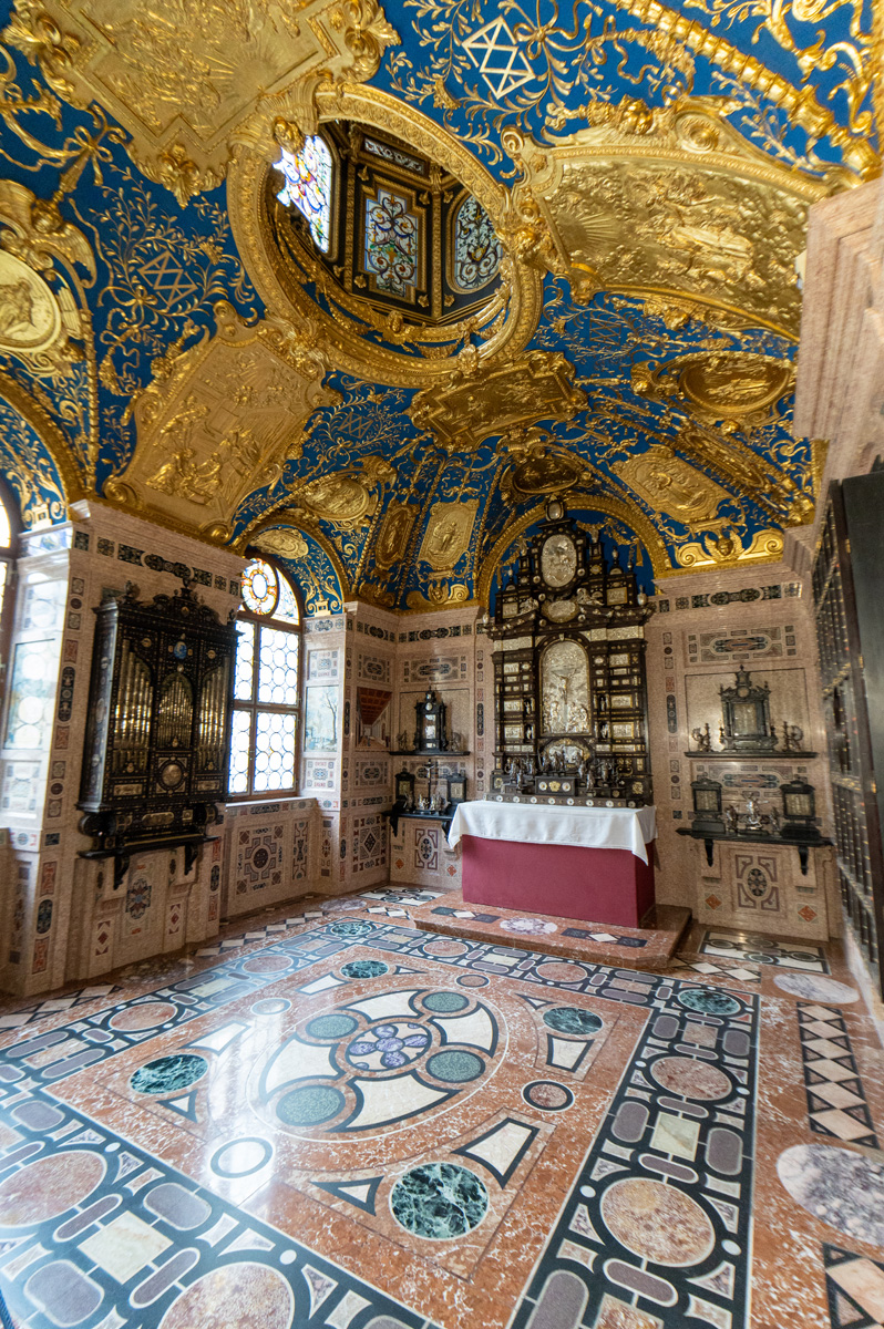 Munich Residenz: Palace of the Dukes and Kings of Bavaria, Small chapel