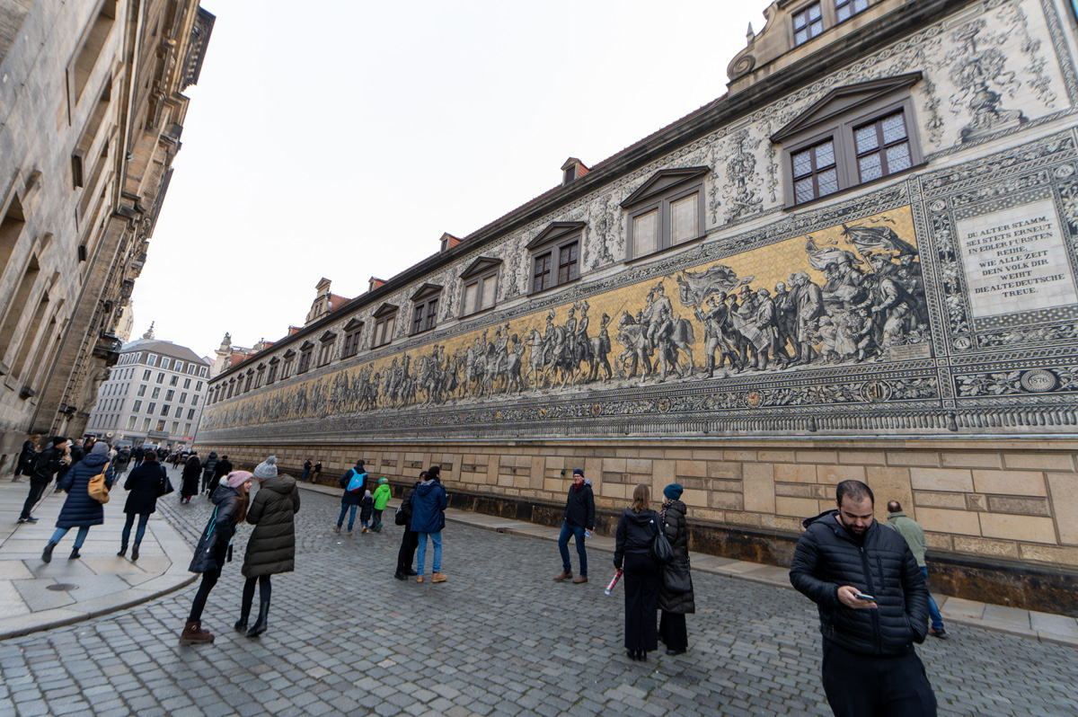 Around Dresden, Procession of Princes