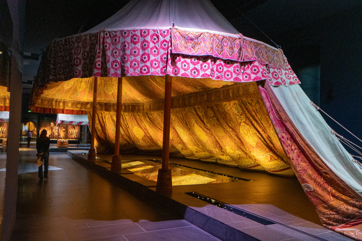 Dresden: Residenzschloss (Royal Palace, Three-Masted Ottoman tent, 17th c