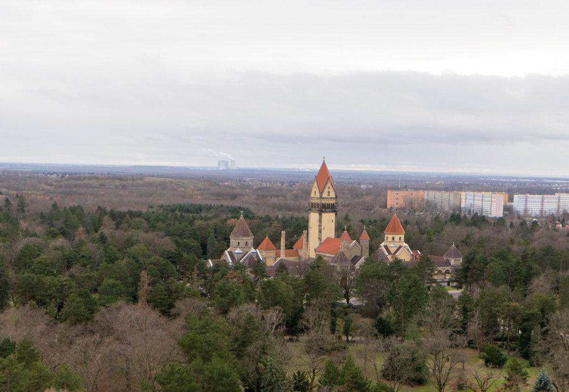 Leipzig: Monument to the Battle of the Nations, View to nearby castle-like crematorum