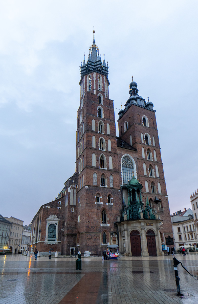 Around Krakow, St Mary