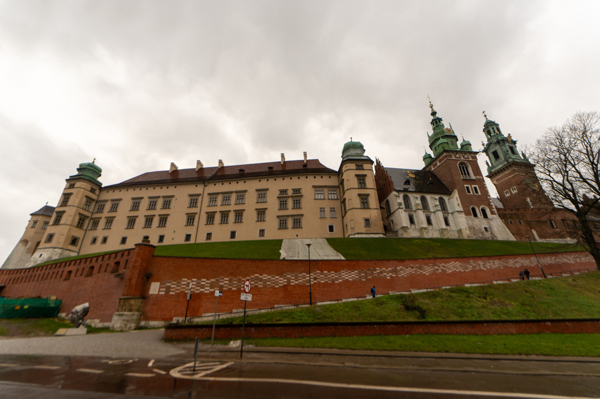 Krakow: Wawel Castle, Wawel from the West