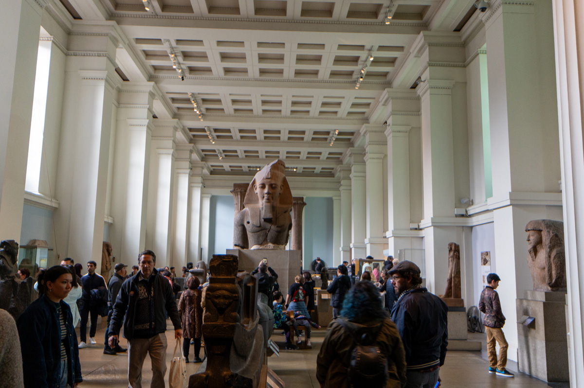 London: British Museum, The Egyptian Room is very popular!