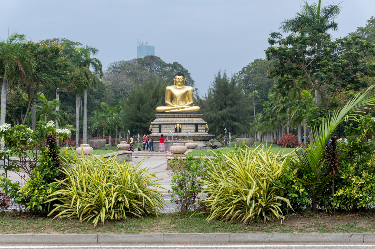 Around Colombo, Buddha in Viharamahadevi Park