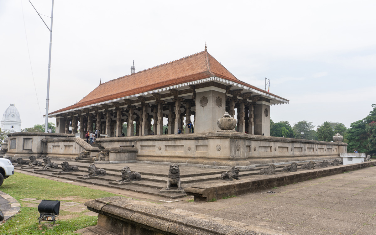 Around Colombo, Independence Hall at Independence Square
